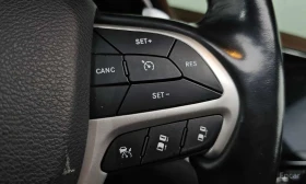 Jeep Cherokee 3.6 Summit * ДИСТРОНИК/ОБДУХ/ФИНАНСИРАНЕ, снимка 16