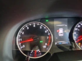Toyota Rav4 2.5 204kc 22000km TOP - 46790 лв. - 33742524 11