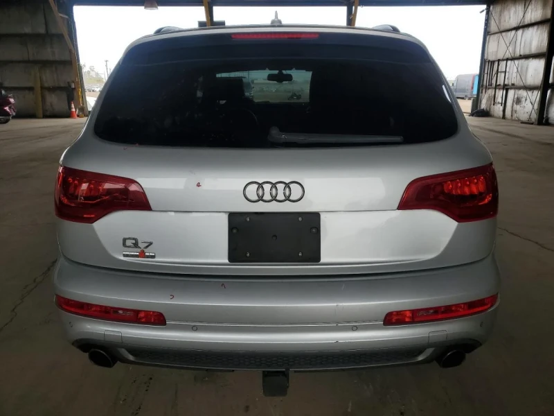 Audi Q7, снимка 6 - Автомобили и джипове - 49236845