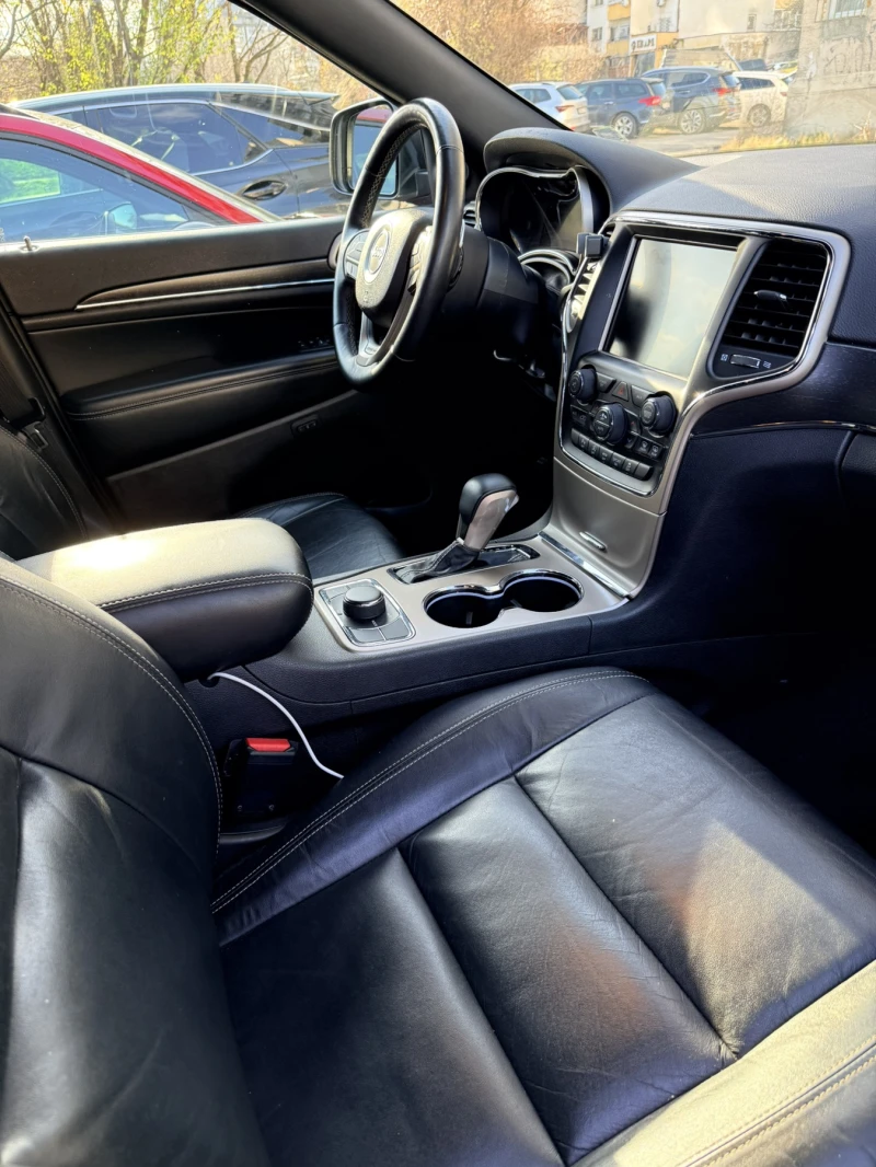 Jeep Grand cherokee, снимка 4 - Автомобили и джипове - 52615512