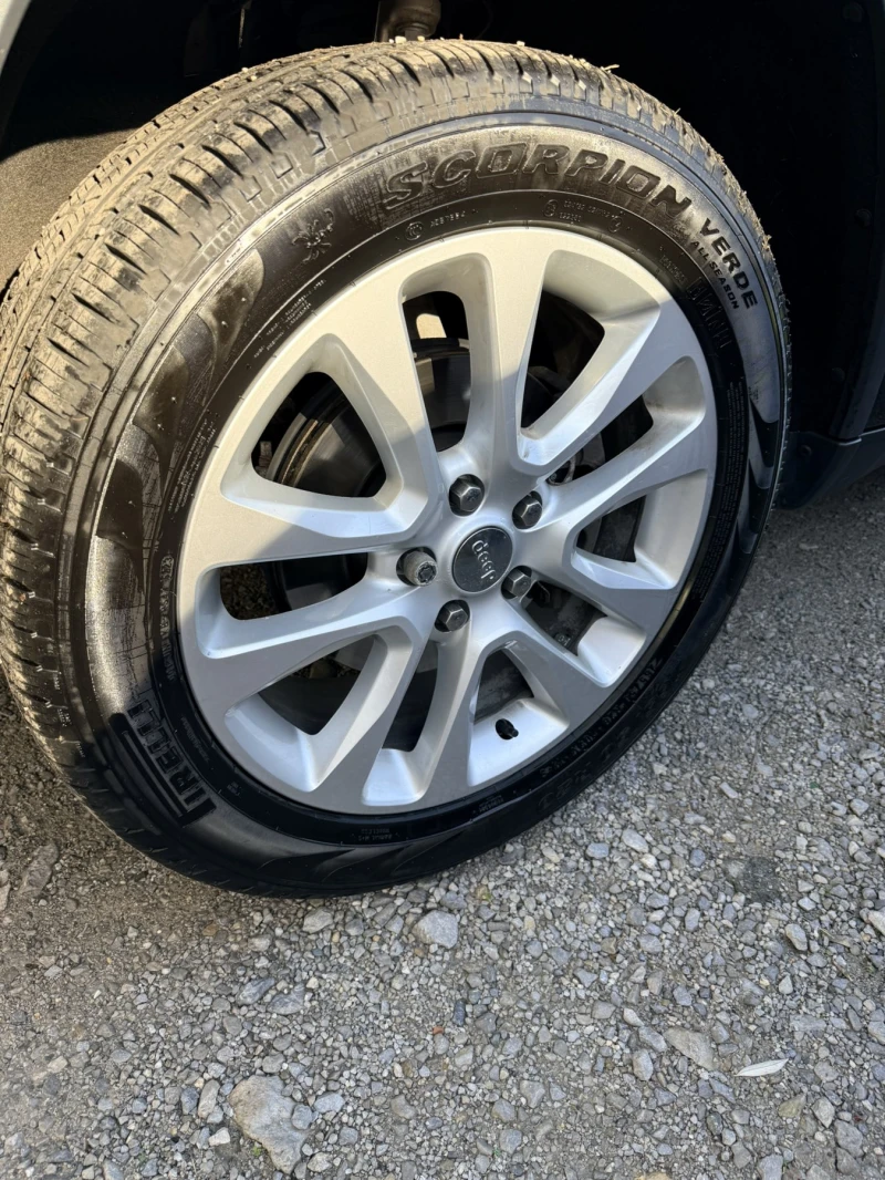 Jeep Grand cherokee, снимка 12 - Автомобили и джипове - 52615512