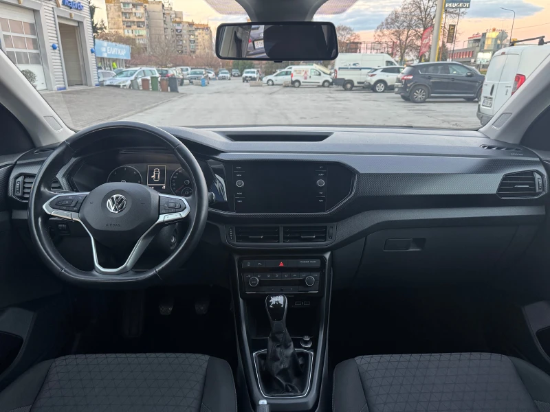 VW T-Cross 1.6 TDI, снимка 11 - Автомобили и джипове - 52652550