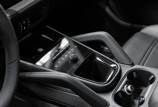 Porsche Cayenne S Coupe = Sport Chrono = Гаранция, снимка 7 - Автомобили и джипове - 52929951