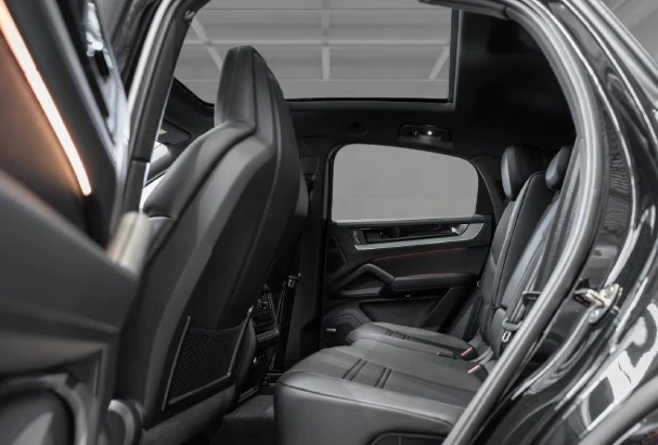 Porsche Cayenne S Coupe = Sport Chrono = Гаранция, снимка 8 - Автомобили и джипове - 52929951