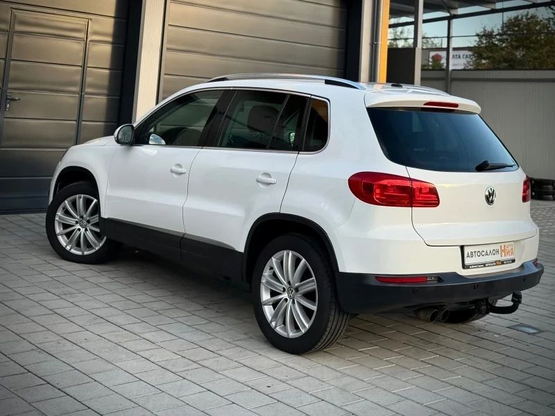 VW Tiguan 2.0 TDI * 4Motion* FaceLift* , снимка 4 - Автомобили и джипове - 56217114