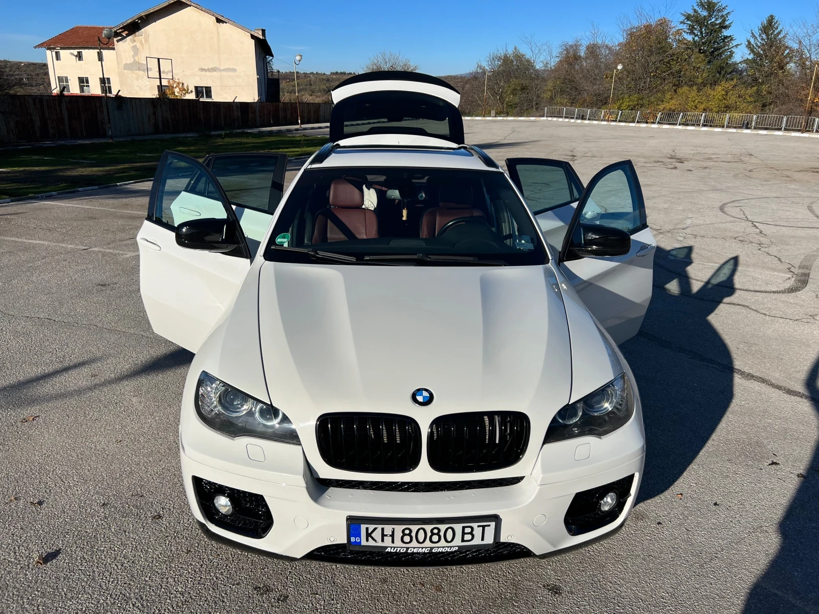 BMW X6 4.0d ЧЕРВЕН САЛОН - изображение 3