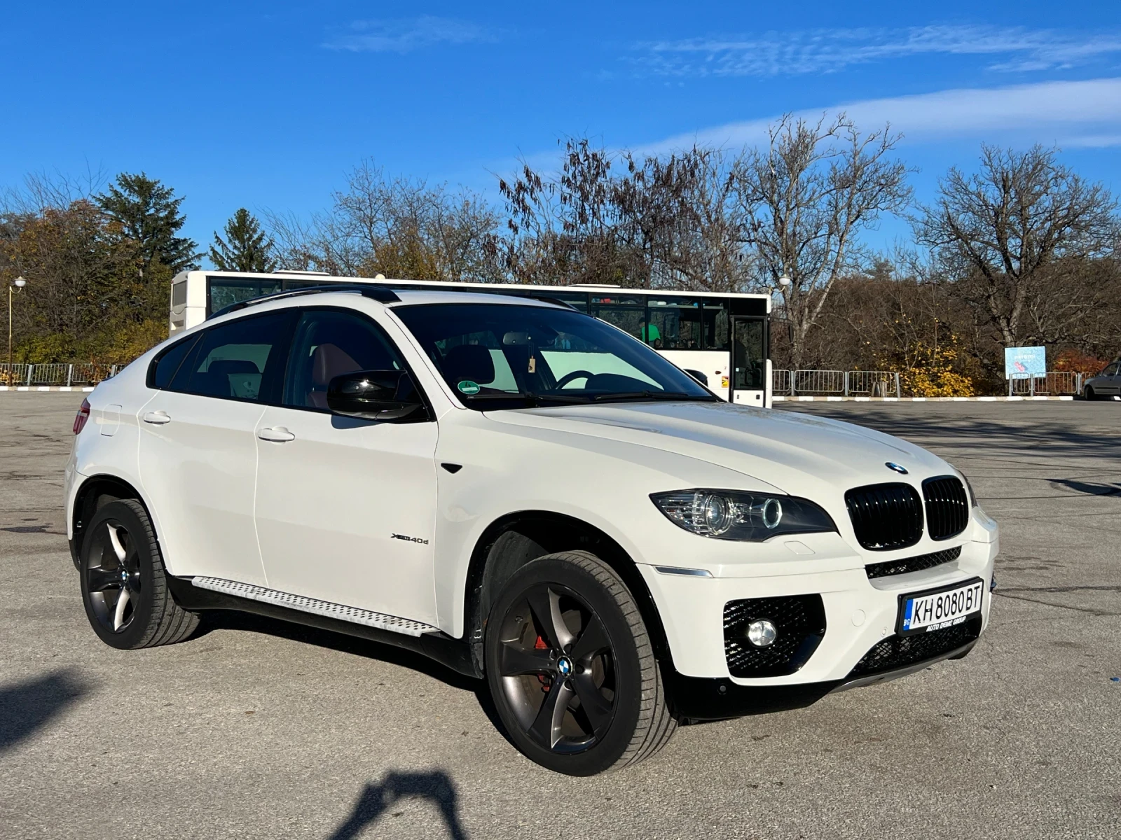 BMW X6 4.0d ЧЕРВЕН САЛОН - изображение 2