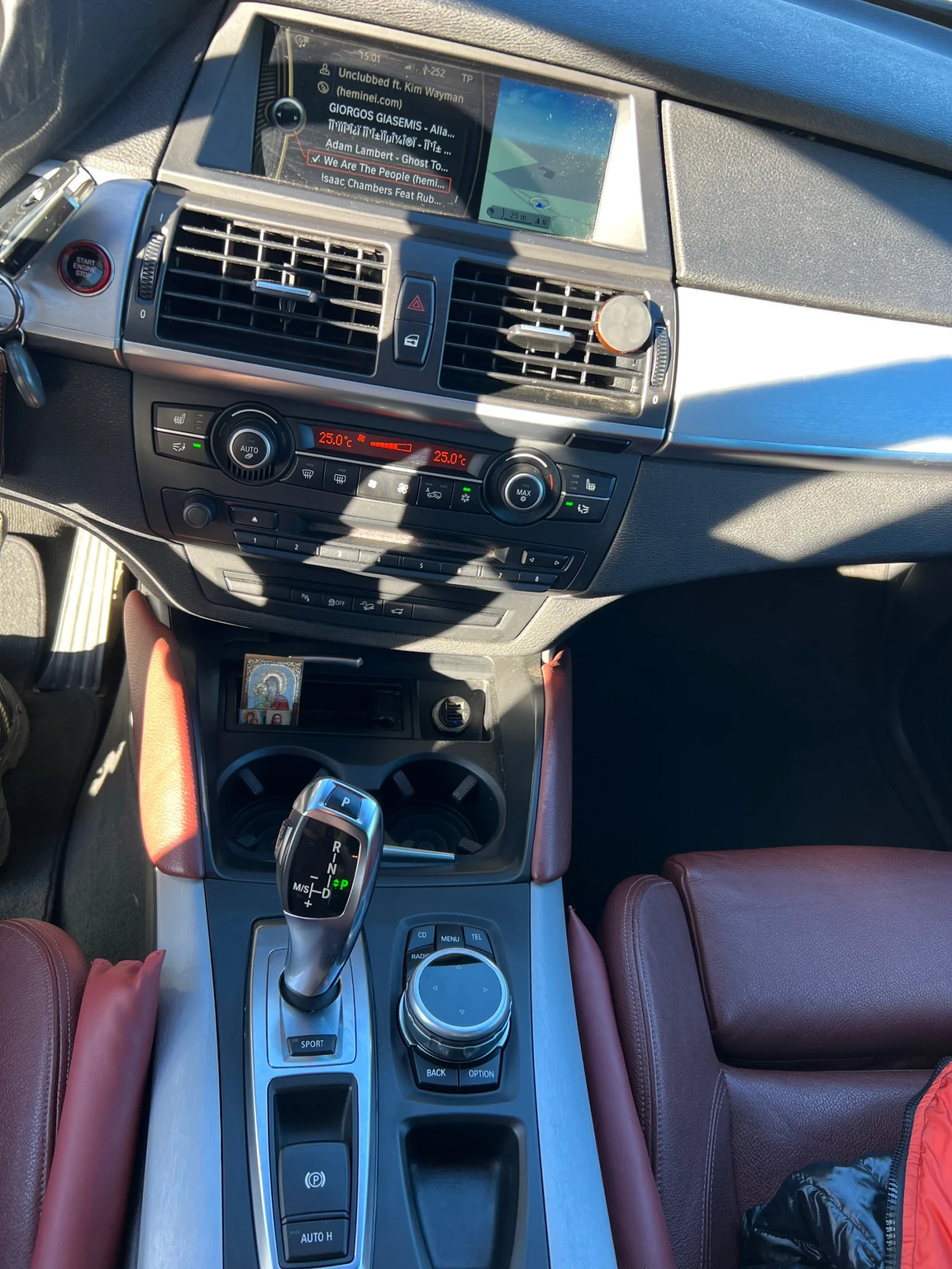 BMW X6 4.0d ЧЕРВЕН САЛОН - изображение 8