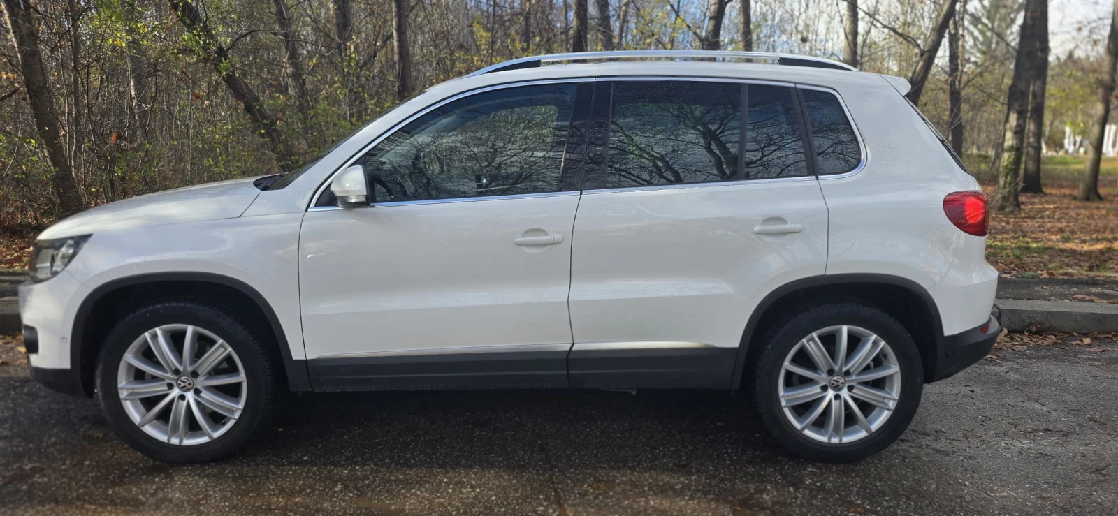 VW Tiguan PERFEKTNO - изображение 3