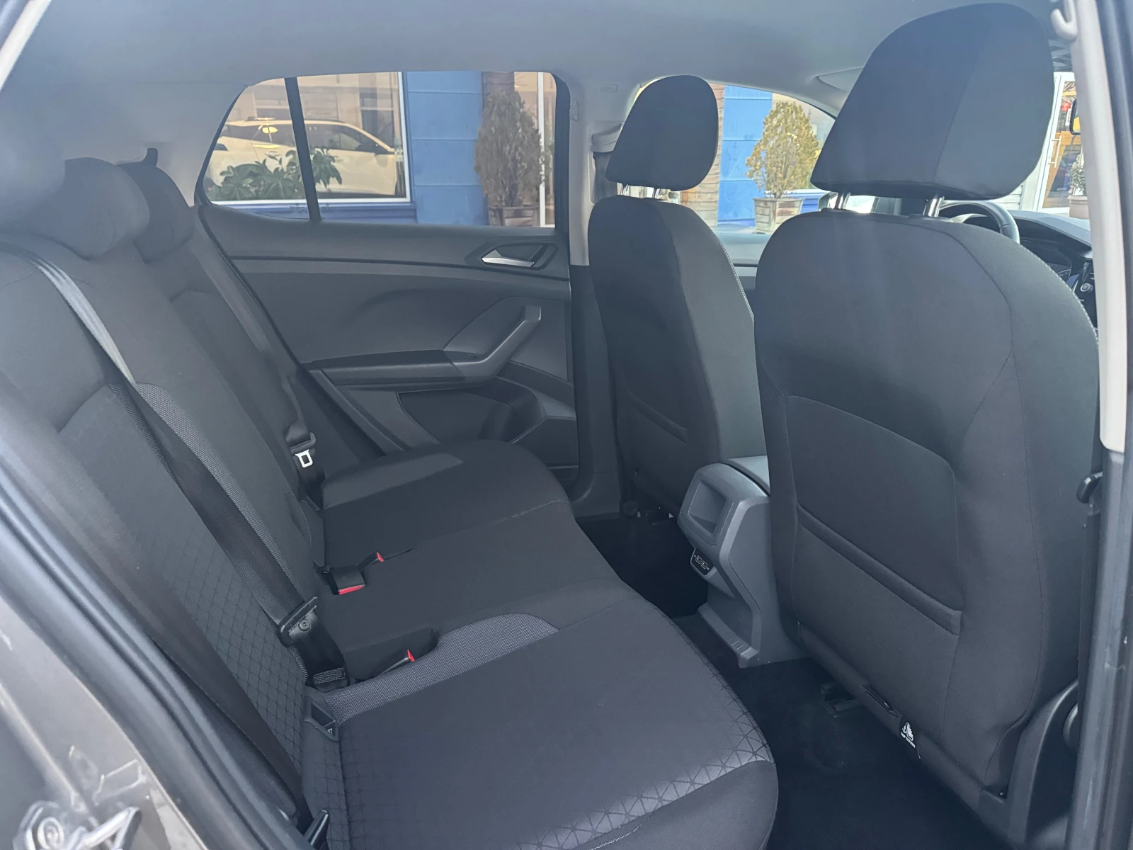VW T-Cross 1.6 TDI | Mobile.bg � ����������� 12