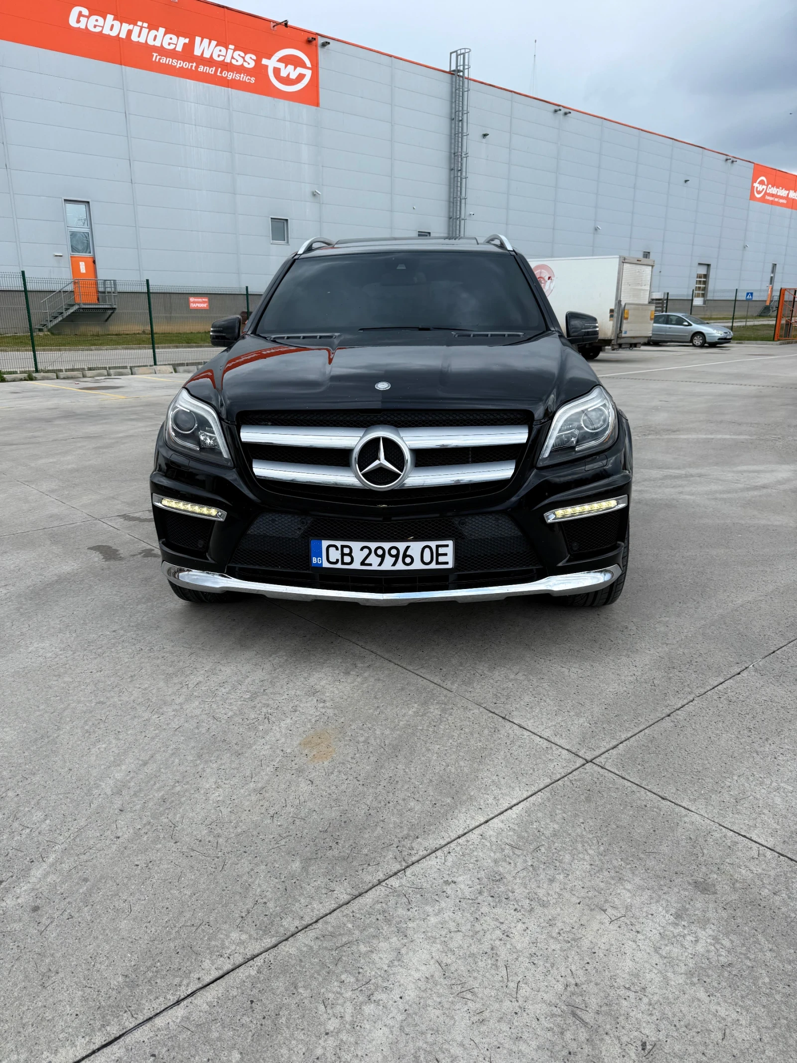 Mercedes-Benz GL 550 4, 7, снимка 3 - Автомобили и джипове - 54237515