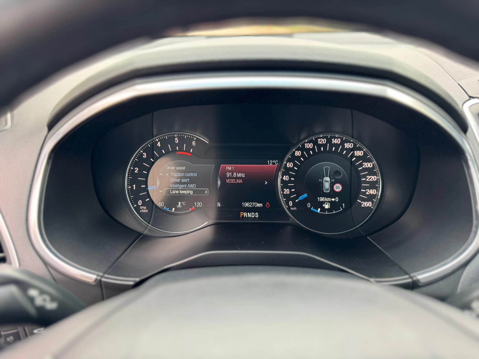 Ford Kuga Edge 2.0TDCI * TITANIUM* NAVI* DISTRONIC* 4X4, снимка 13 - Автомобили и джипове - 54833708