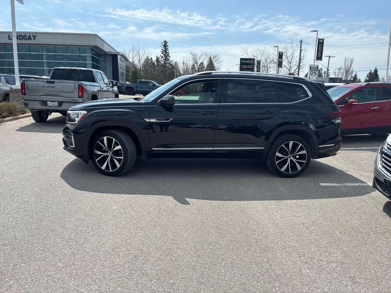 VW Atlas  Execline R-LINE | 360 | HEAD-UP | PANO | NAVI , снимка 2 - Автомобили и джипове - 54959413