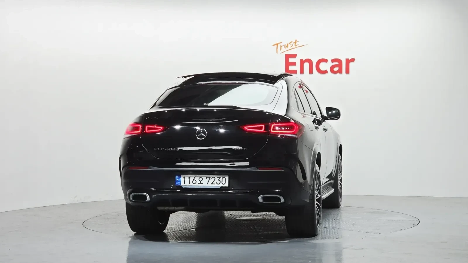 Mercedes-Benz GLE 400 4MATIC COUPE AMG PACK| BURMESTER| DISTRONIC| ПАНO , снимка 11 - Автомобили и джипове - 55145230