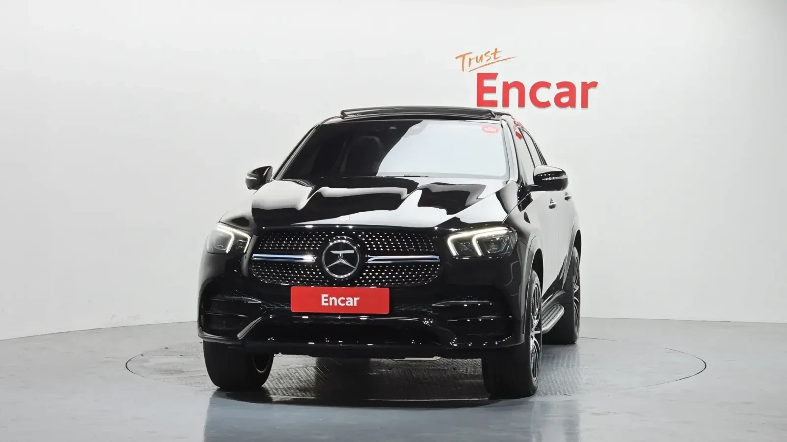Mercedes-Benz GLE 400 4MATIC COUPE AMG PACK| BURMESTER| DISTRONIC| ПАНO , снимка 10 - Автомобили и джипове - 55145230
