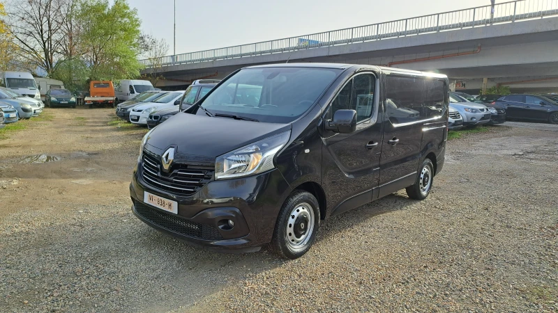Renault Trafic ДВЕ СТРАНИЧНИ ВРАТИ