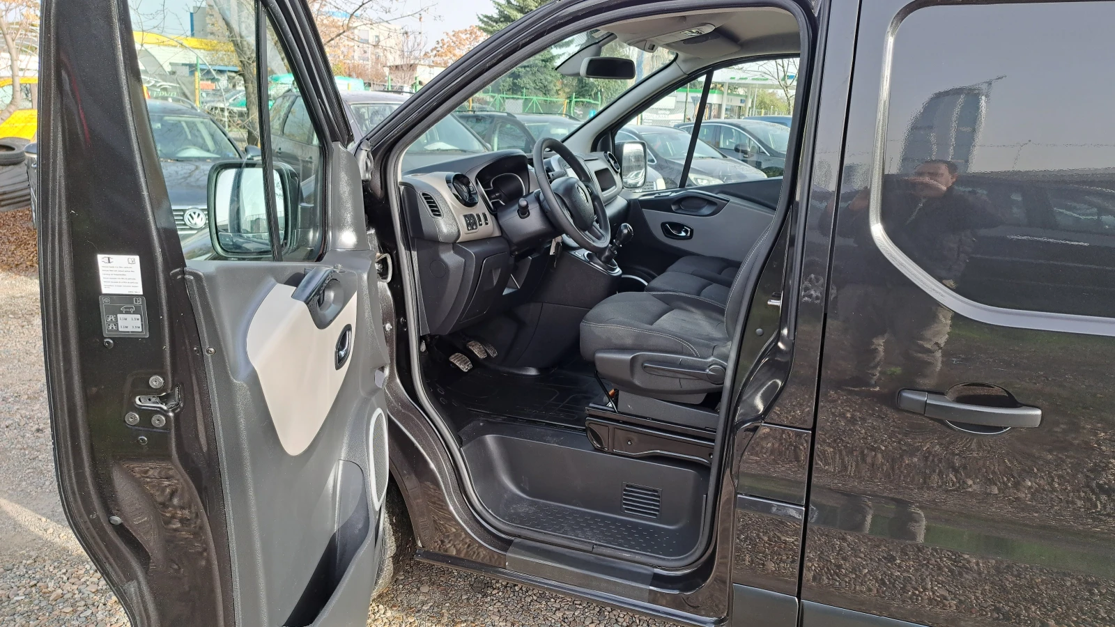 Renault Trafic    | Mobile.bg   5