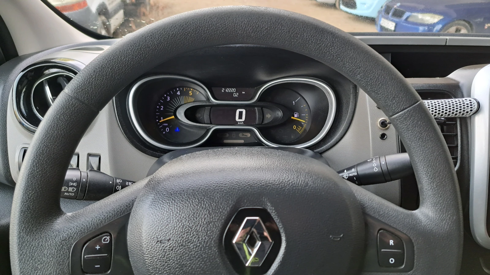 Renault Trafic    | Mobile.bg   8