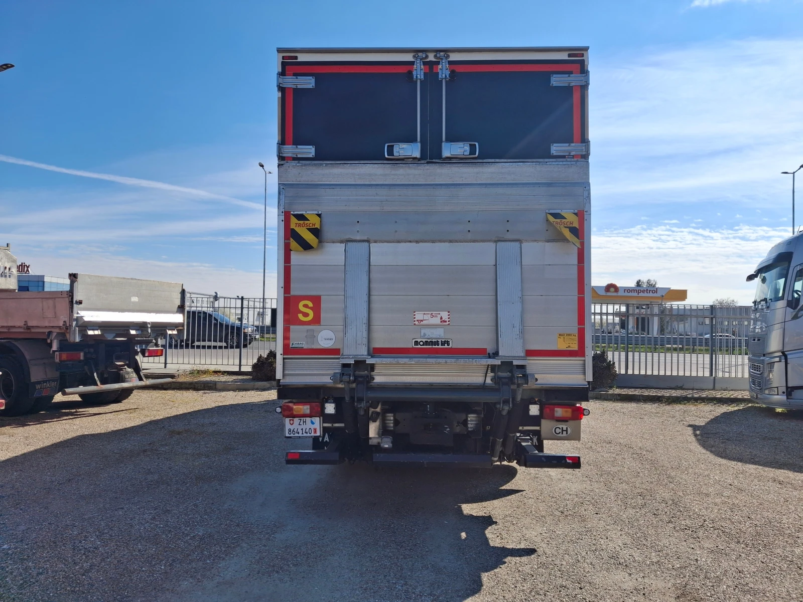 Volvo Fh ХЛАДИЛЕН БИ-ТЕМПЕРАТУРЕН, снимка 6 - Камиони - 54039018