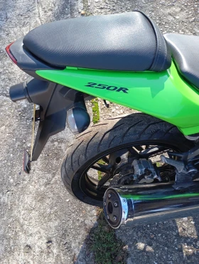 Kawasaki Ninja 250R, снимка 3
