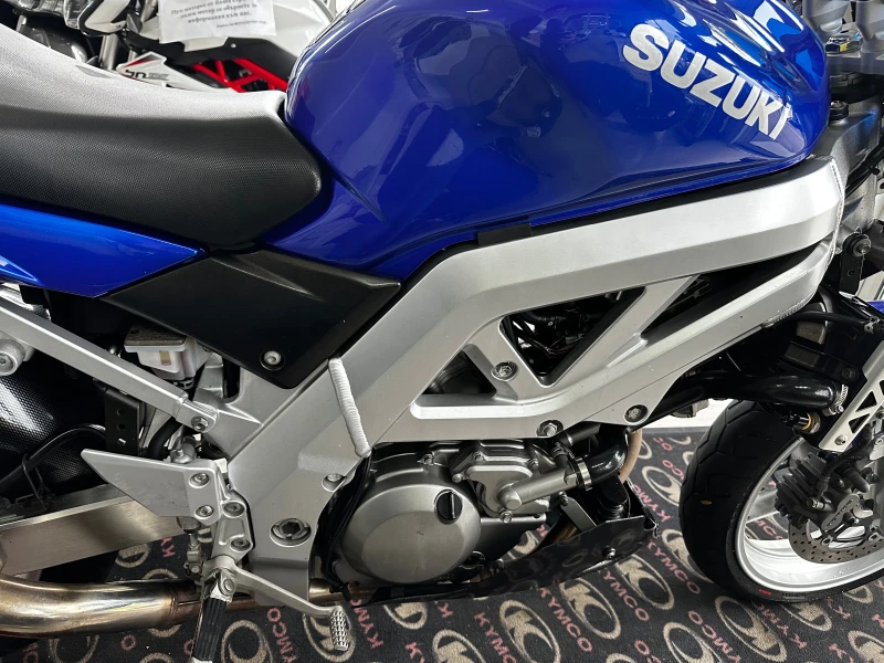 Suzuki SV 650i 07.2003г., снимка 10 - Мотоциклети и мототехника - 47472996