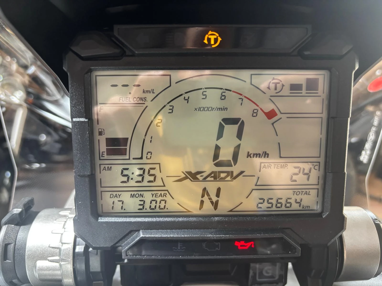 Honda X-ADV 750 ABS+ TRC + �krapovic ����� 2018-2020 | Mobile.bg � ����������� 10