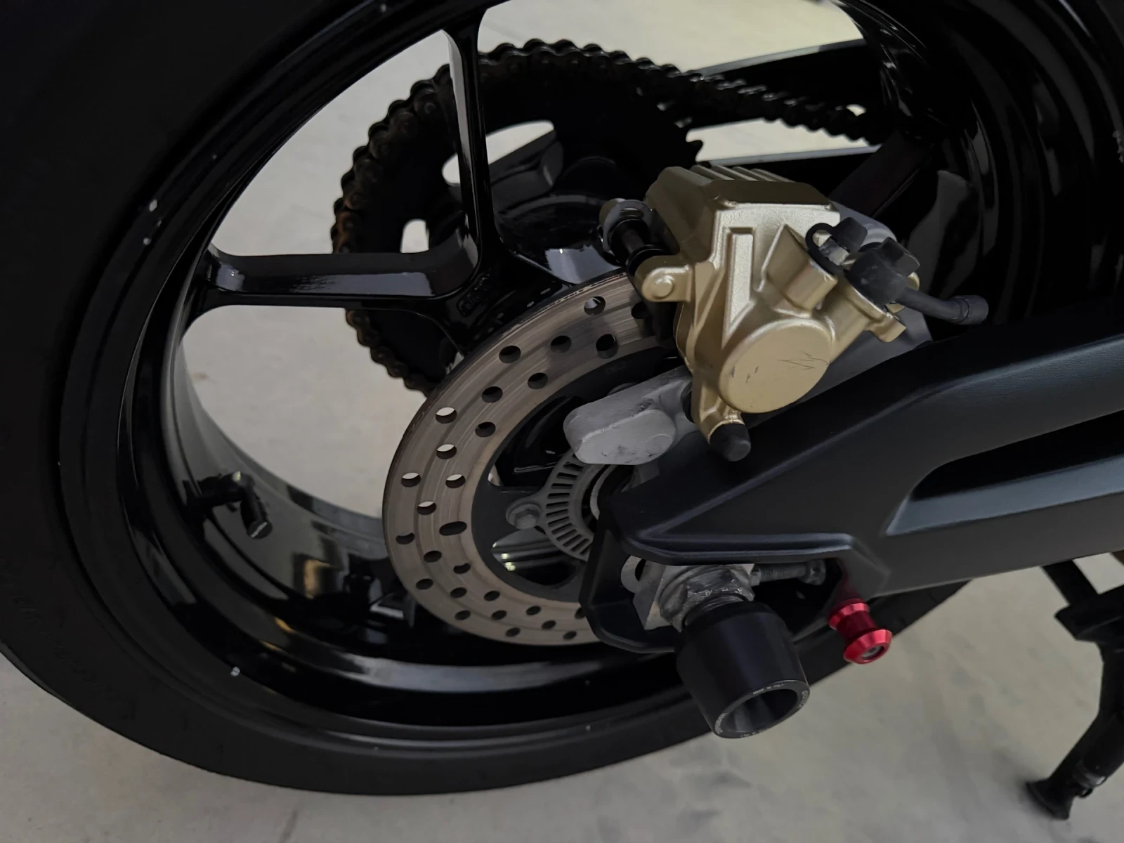 Aprilia Shiver 900 ABS TRC, снимка 14 - Мотоциклети и мототехника - 56202507