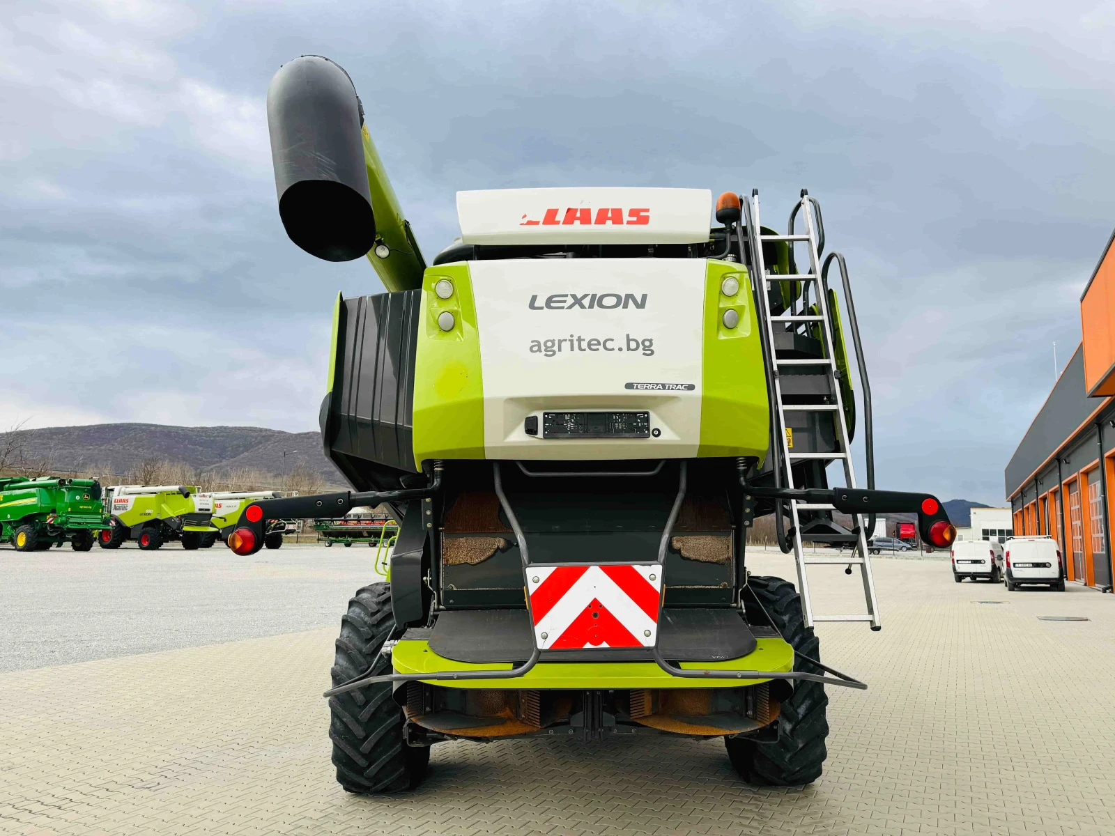 Комбайн Claas LEXION 770 TERRA TRAC + V 1050 - изображение 4