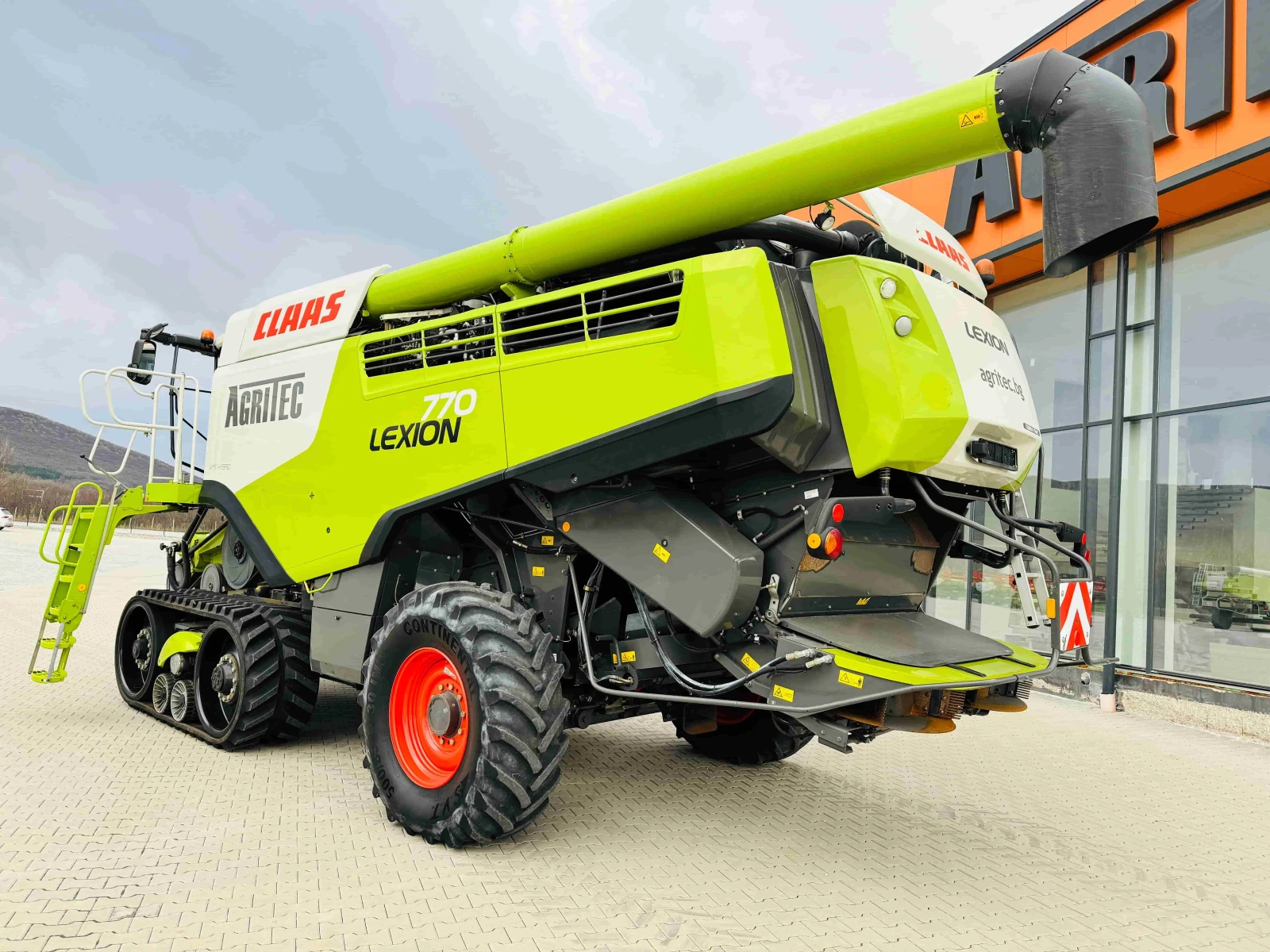 Комбайн Claas LEXION 770 TERRA TRAC + V 1050 - изображение 5