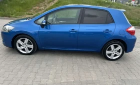 Toyota Auris 2.0/126 к.с.Фейслифт , снимка 2