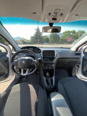 Peugeot 208 | Mobile.bg    13