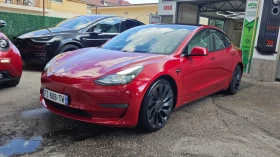 ������ Tesla Model 3