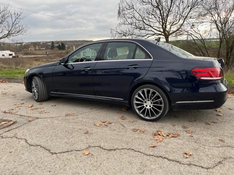 Mercedes-Benz E 350 реални километри/обслужен/без удари и дефекти, снимка 3 - Автомобили и джипове - 48312699