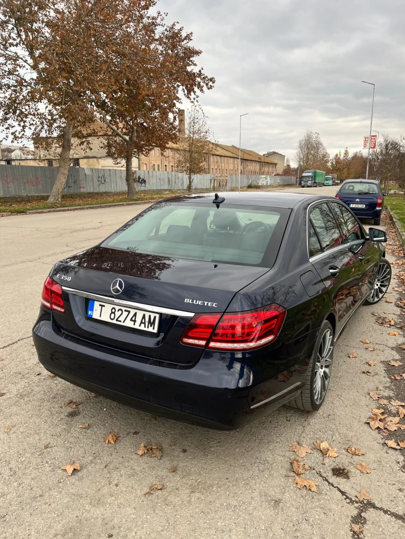 Mercedes-Benz E 350 реални километри/обслужен/без удари и дефекти, снимка 4 - Автомобили и джипове - 48312699