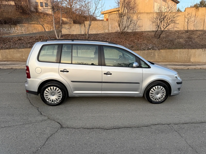 VW Touran 1900-105кс. 6 СКОРОСТИ ГЕРМАНИЯ, снимка 5 - Автомобили и джипове - 48883288