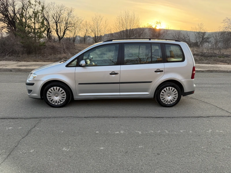 VW Touran 1900-105кс. 6 СКОРОСТИ ГЕРМАНИЯ, снимка 4 - Автомобили и джипове - 48883288