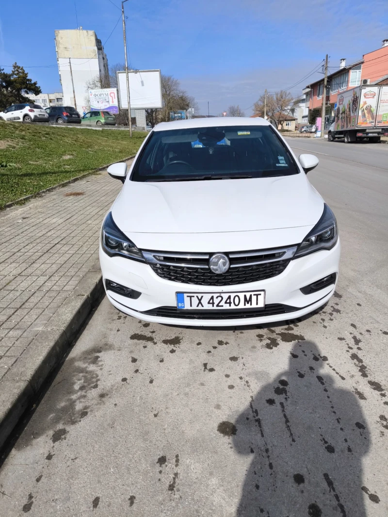 Opel Astra, снимка 1 - Автомобили и джипове - 49125898