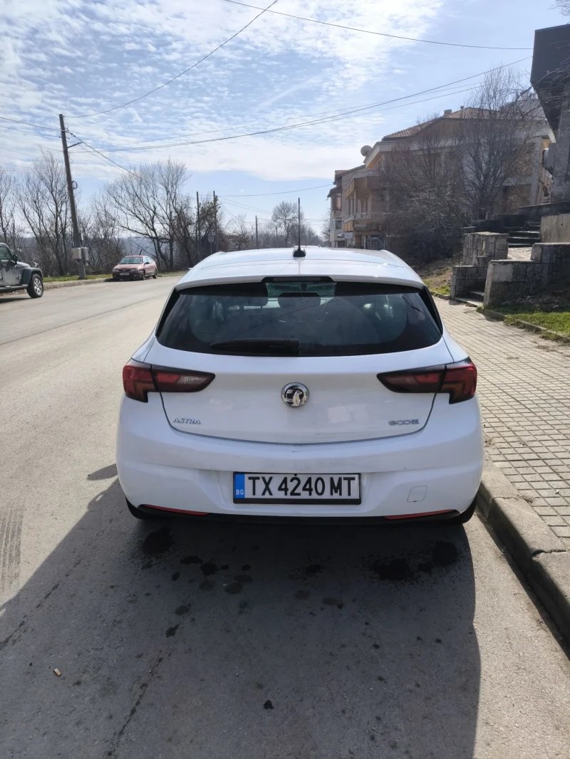 Opel Astra, снимка 3 - Автомобили и джипове - 49125898