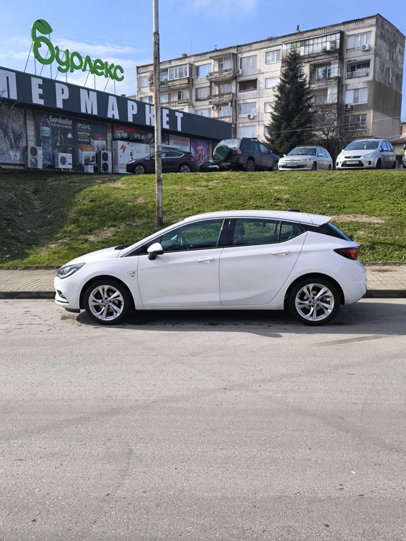 Opel Astra, снимка 4 - Автомобили и джипове - 49125898