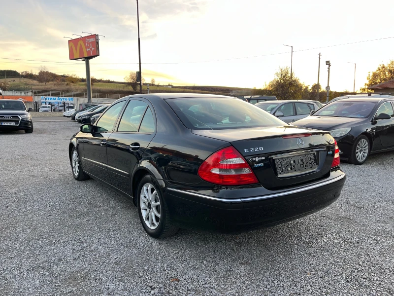 Mercedes-Benz E 220 CDI, снимка 5 - Автомобили и джипове - 52237894