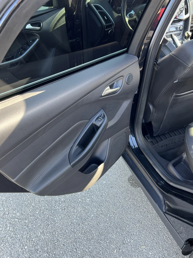 Ford Focus, снимка 6 - Автомобили и джипове - 52498374