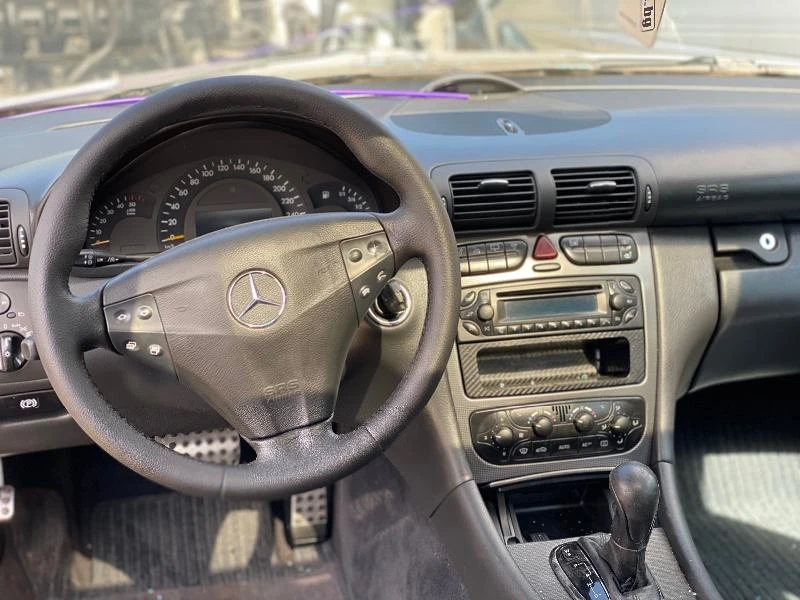 Mercedes-Benz C 220, снимка 7 - Автомобили и джипове - 37216543