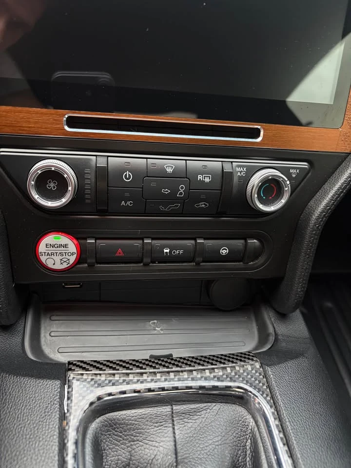 Ford Mustang EcoBoost, КРАЙНА ЦЕНА до БГ, снимка 17 - Автомобили и джипове - 56238897