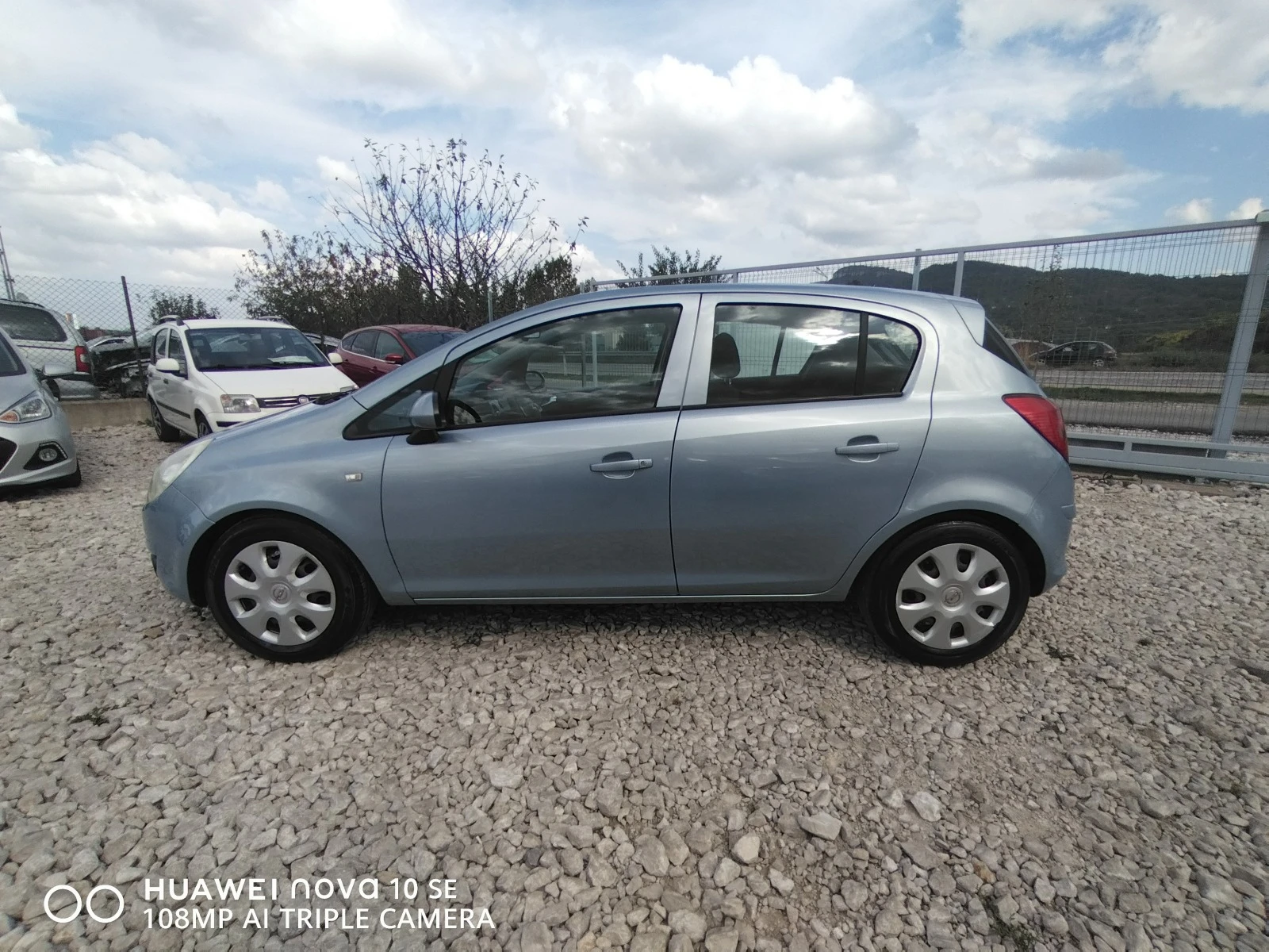 Opel Corsa 1.2 4 ЦИЛИНДРОВ - изображение 3