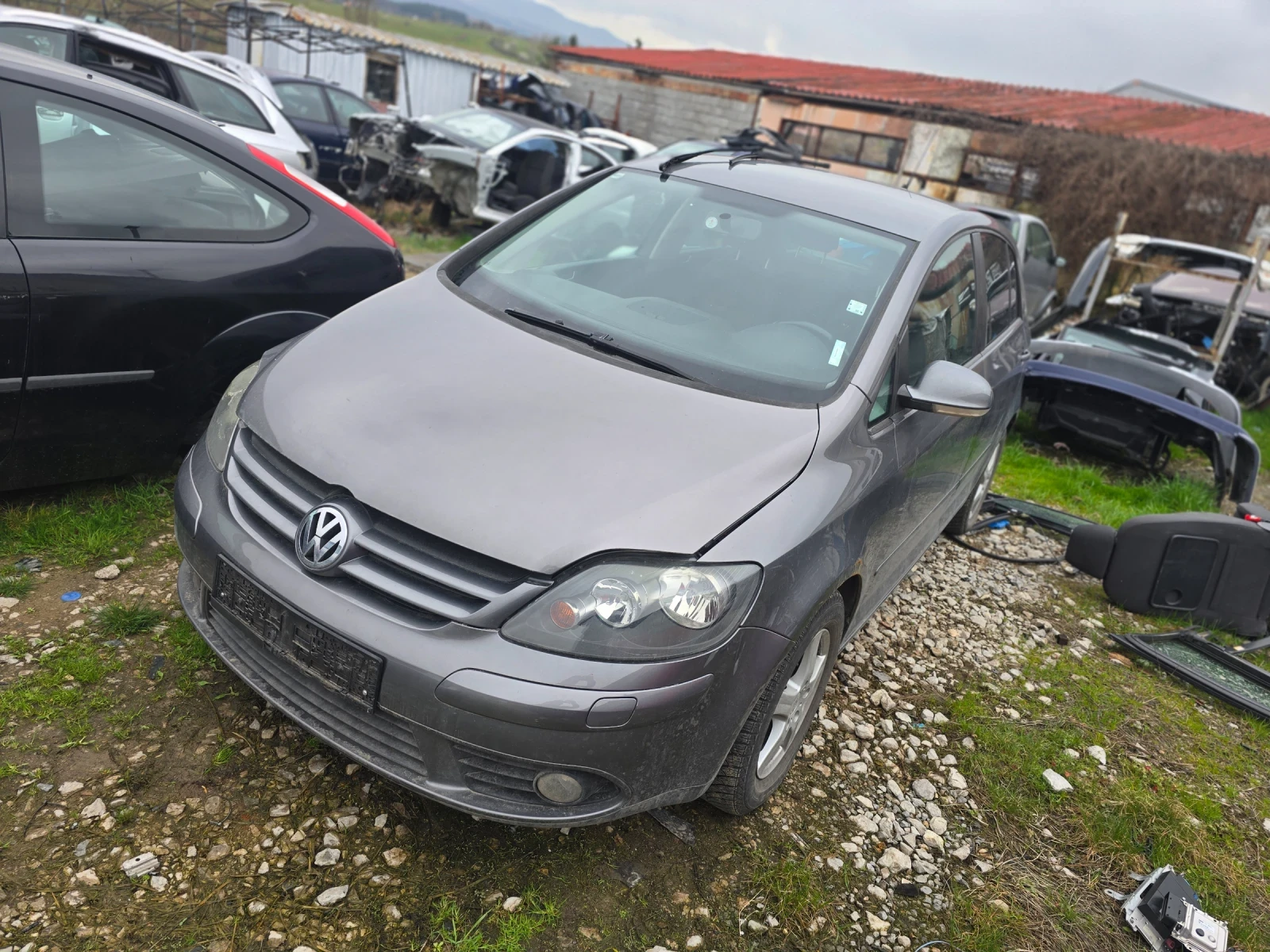 VW Golf Plus 1.4    | Mobile.bg   1