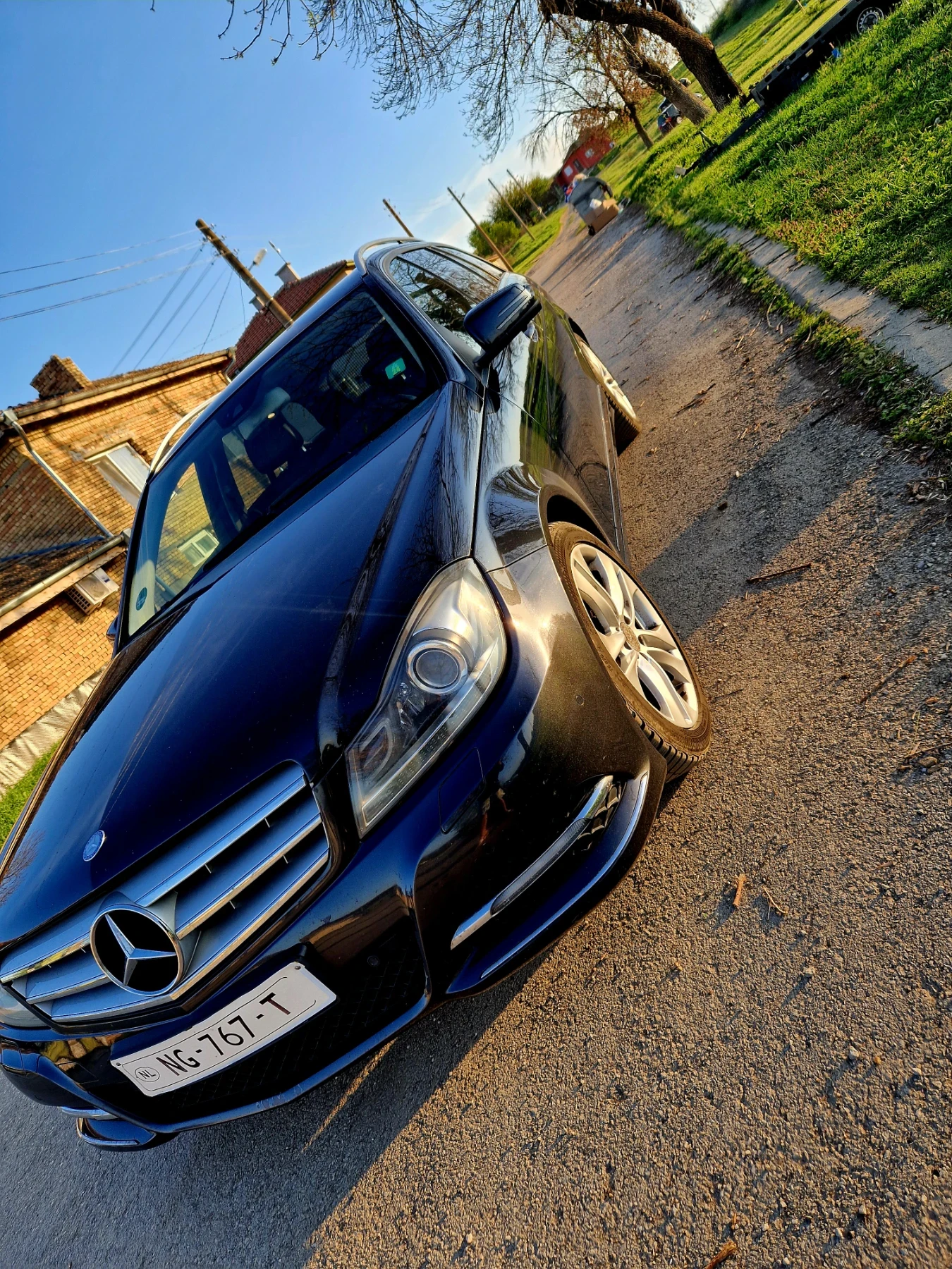 Mercedes-Benz C 220  - изображение 3