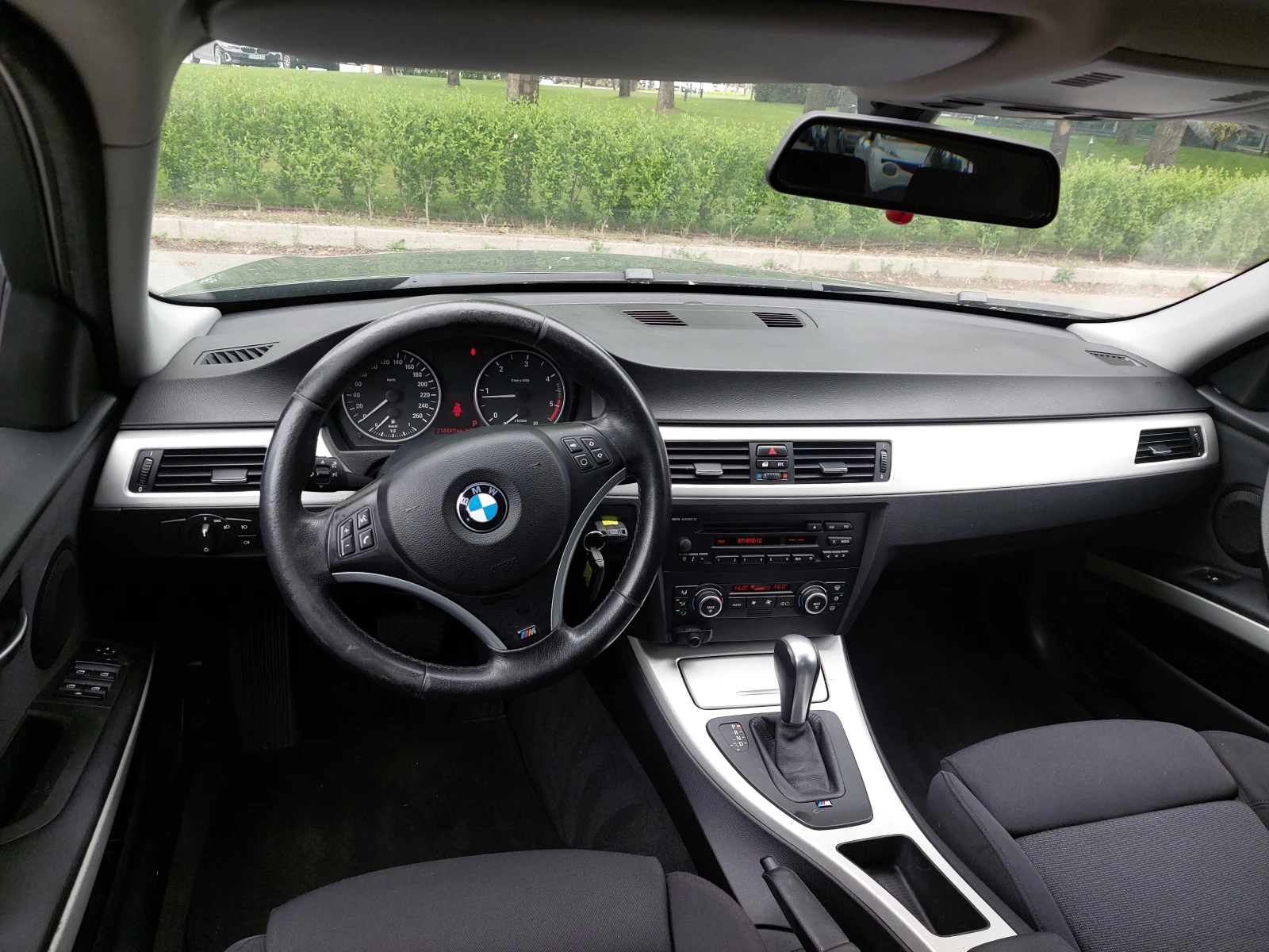 BMW 320 d 163ps AUTOMATIC - изображение 6