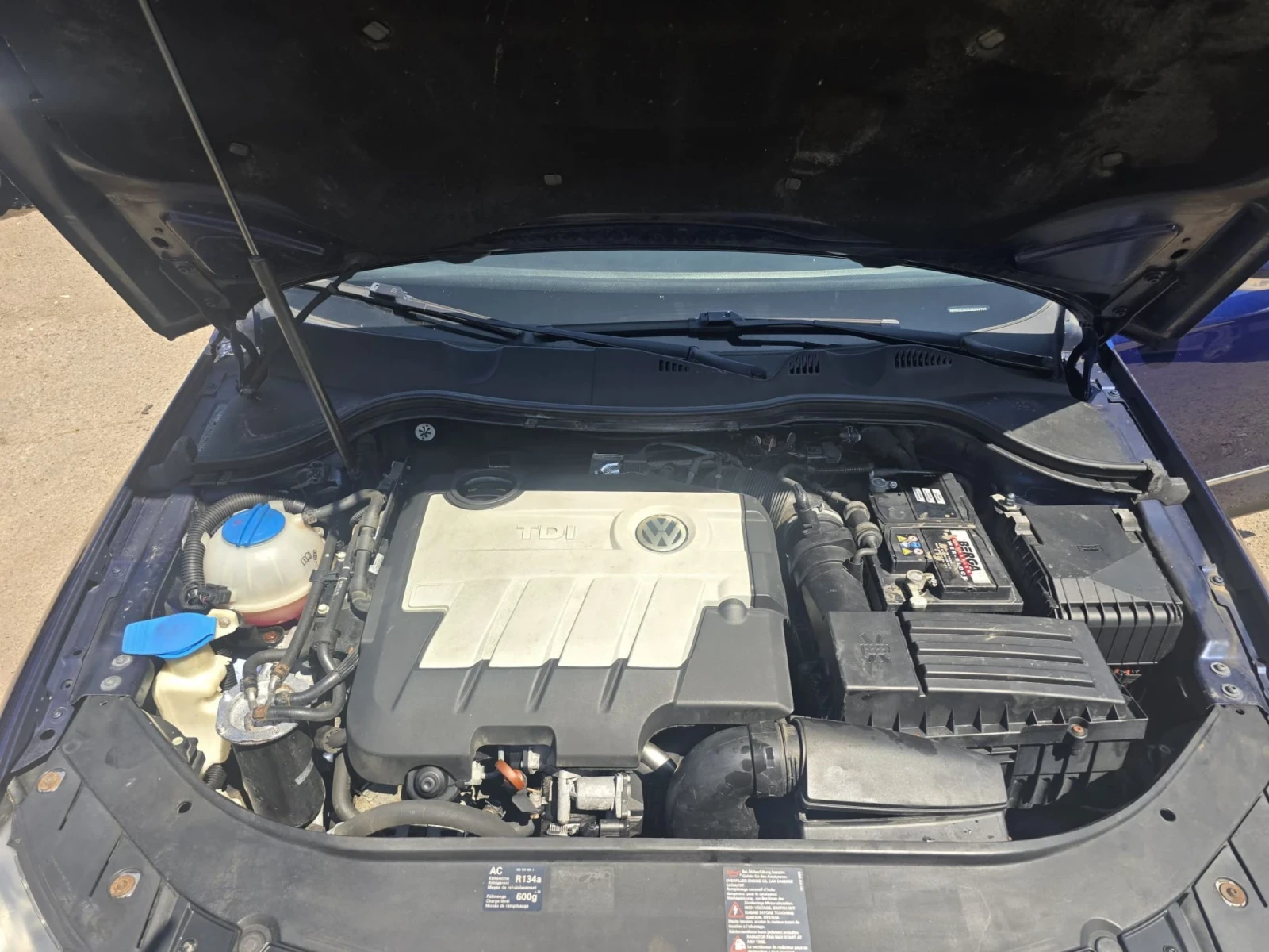 VW Passat 2.0 TDi BLUEMOTiON  - изображение 10