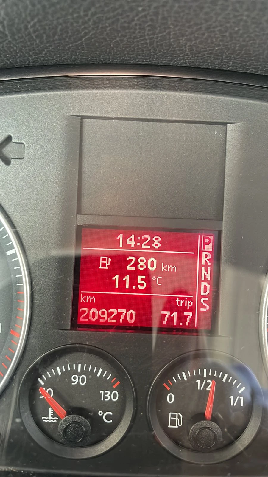 VW Touran  - изображение 6