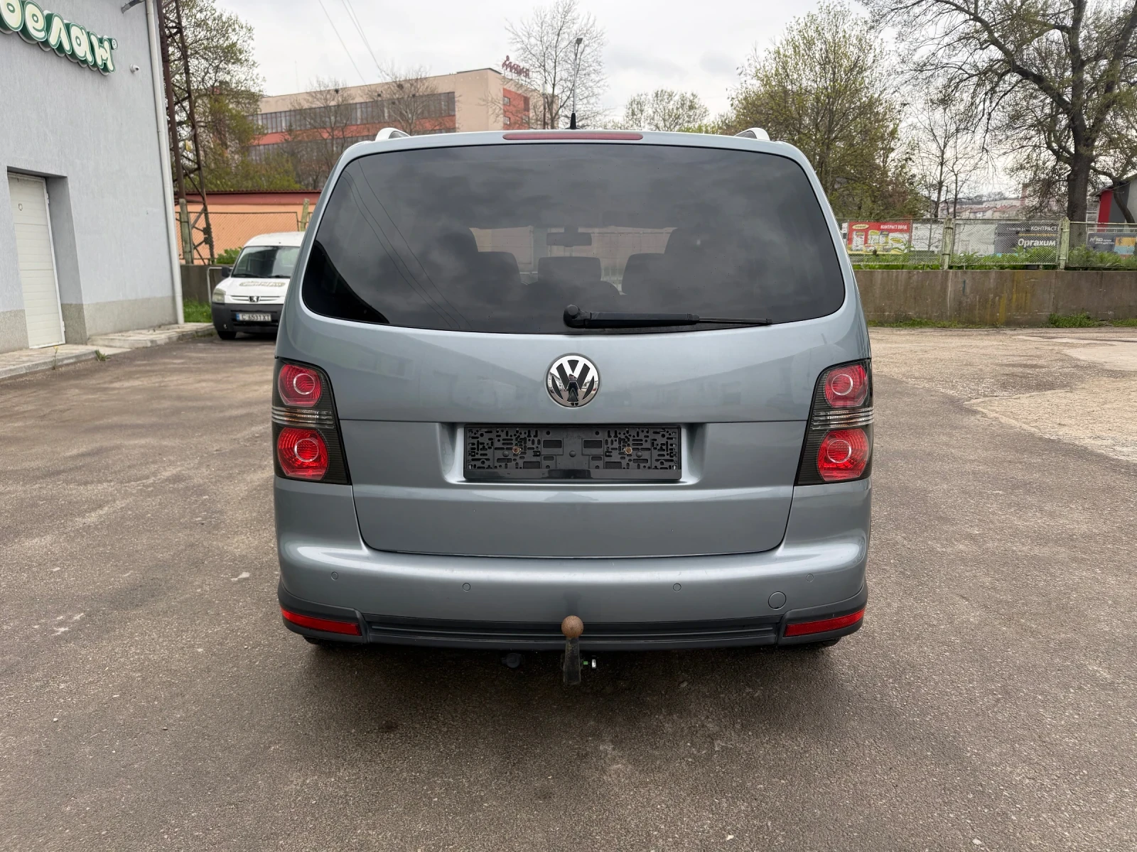 VW Touran 2.0TDI DSG 170к.с, снимка 8 - Автомобили и джипове - 54172196